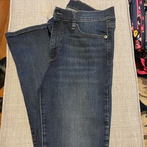 GAP perfect boot Jean. Size 10/31 . Never worn!